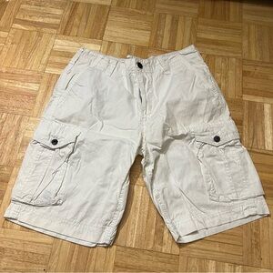 Express Men’s Cargo Shorts 32